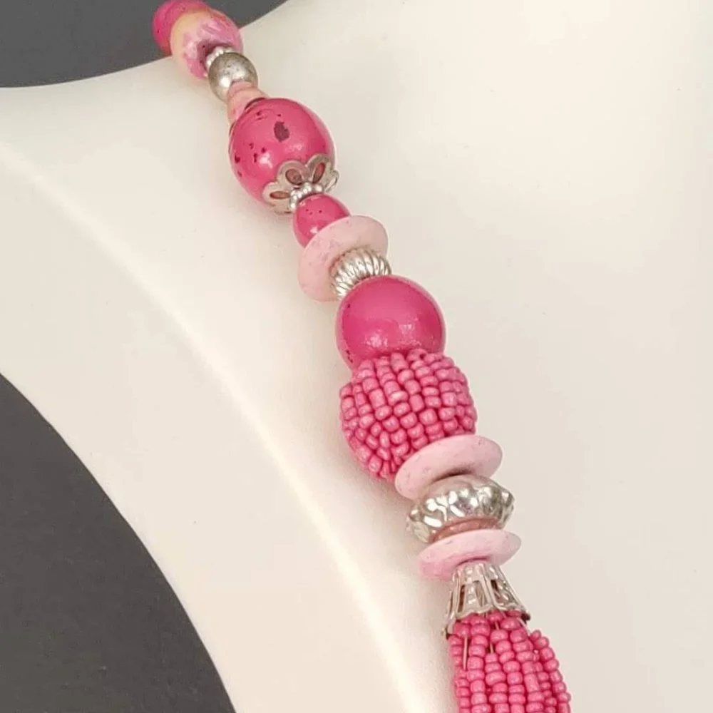 Vintage seed bead, silver and bead necklace